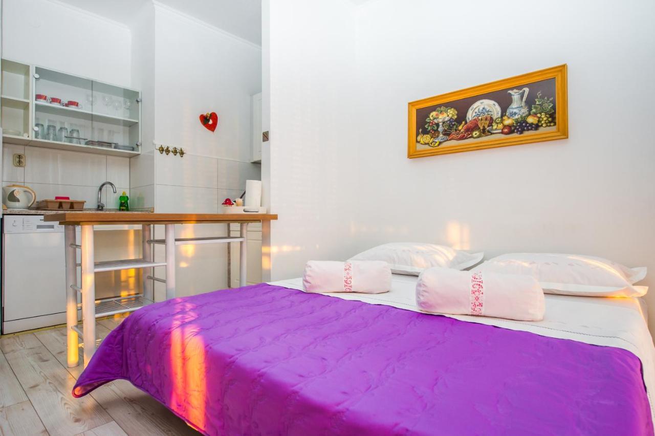 Apartments Nino Подстрана Екстер'єр фото