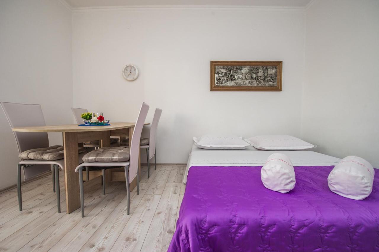 Apartments Nino Подстрана Екстер'єр фото
