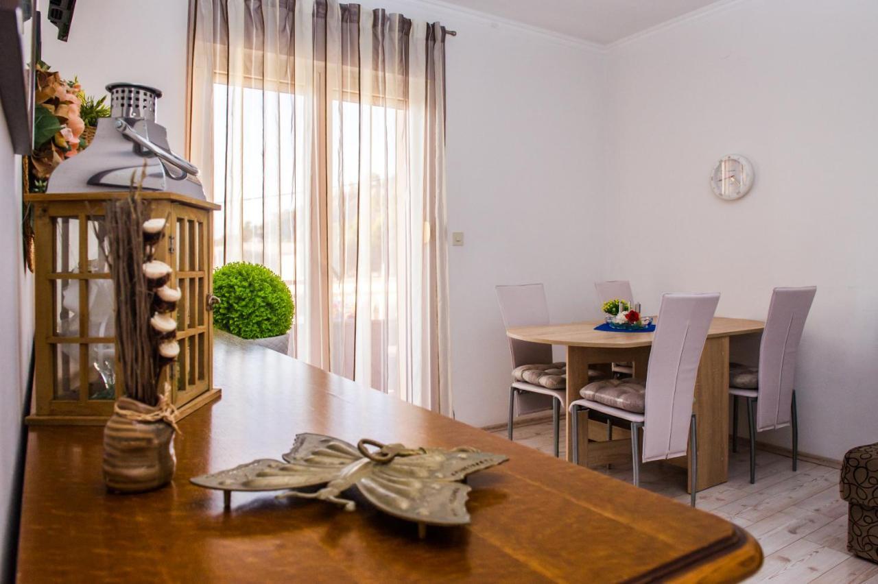 Apartments Nino Подстрана Екстер'єр фото