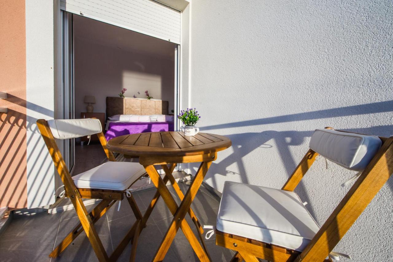 Apartments Nino Подстрана Екстер'єр фото